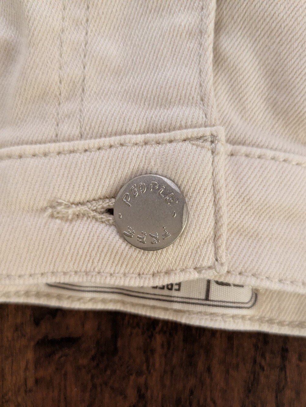 Free People Skinny Women's Jeans - Size 26 - Cream - Distressed - Frayed Hem - Picture 8 of 8